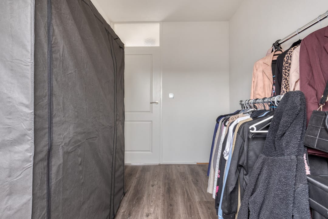 Photo 26 of Duvenee 37