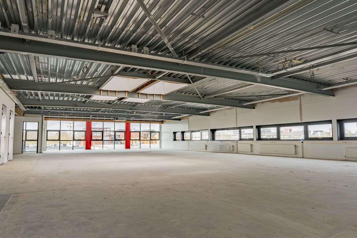 Bekijk foto 2 van Helicopterstraat 7