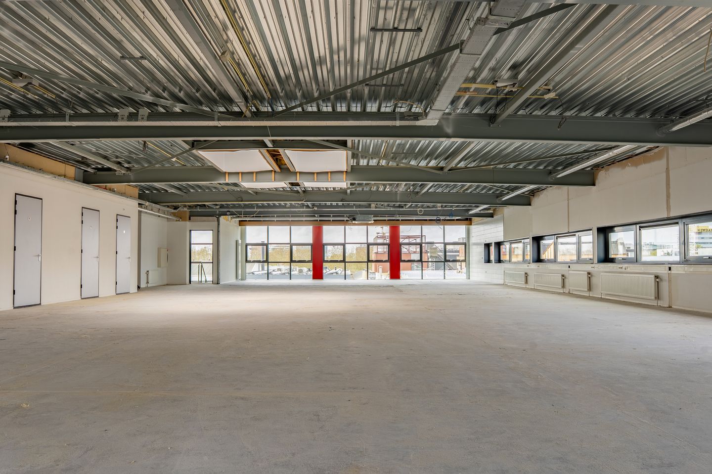 Bekijk foto 3 van Helicopterstraat 7