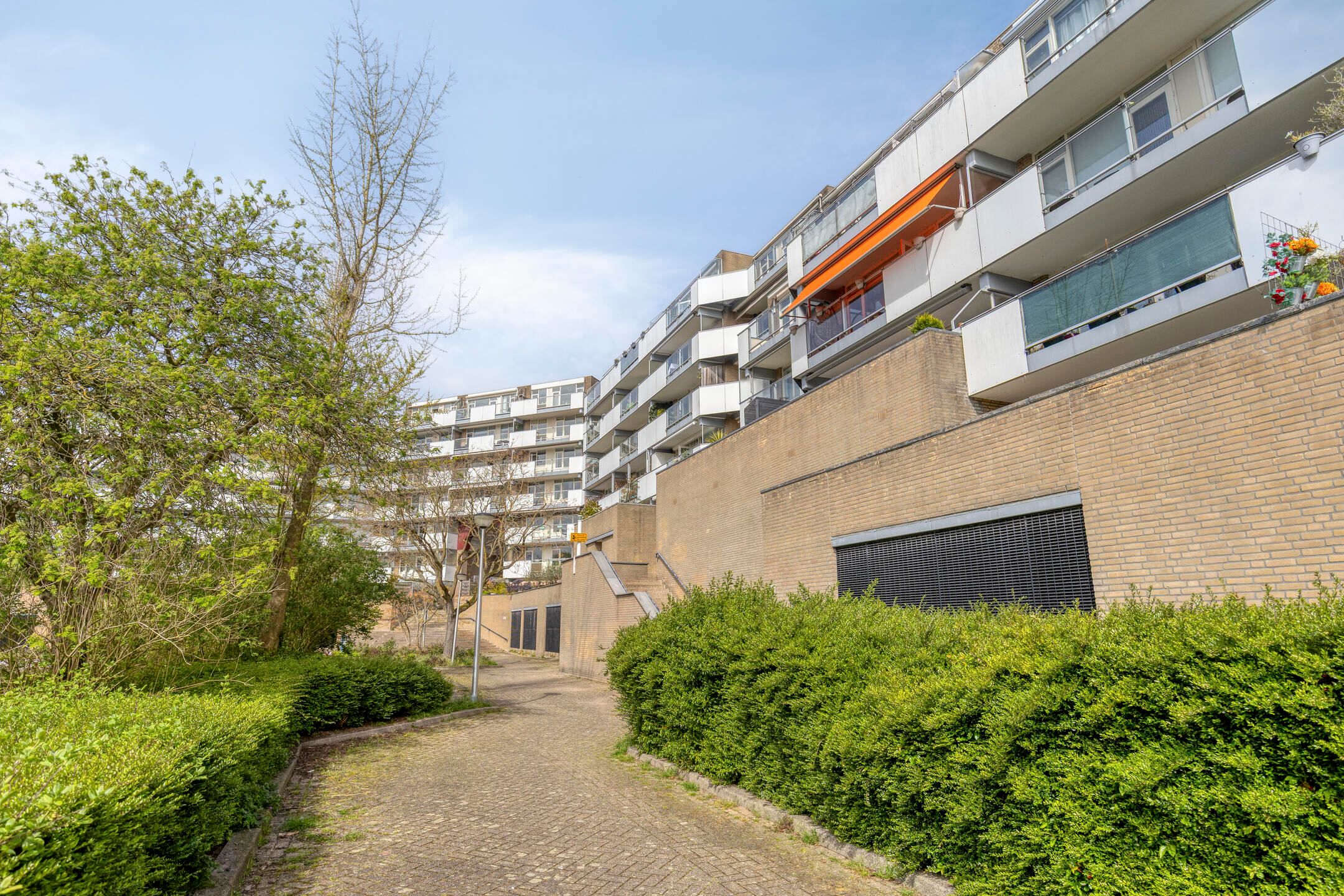 Foto 39 van Henry Moorepassage 232