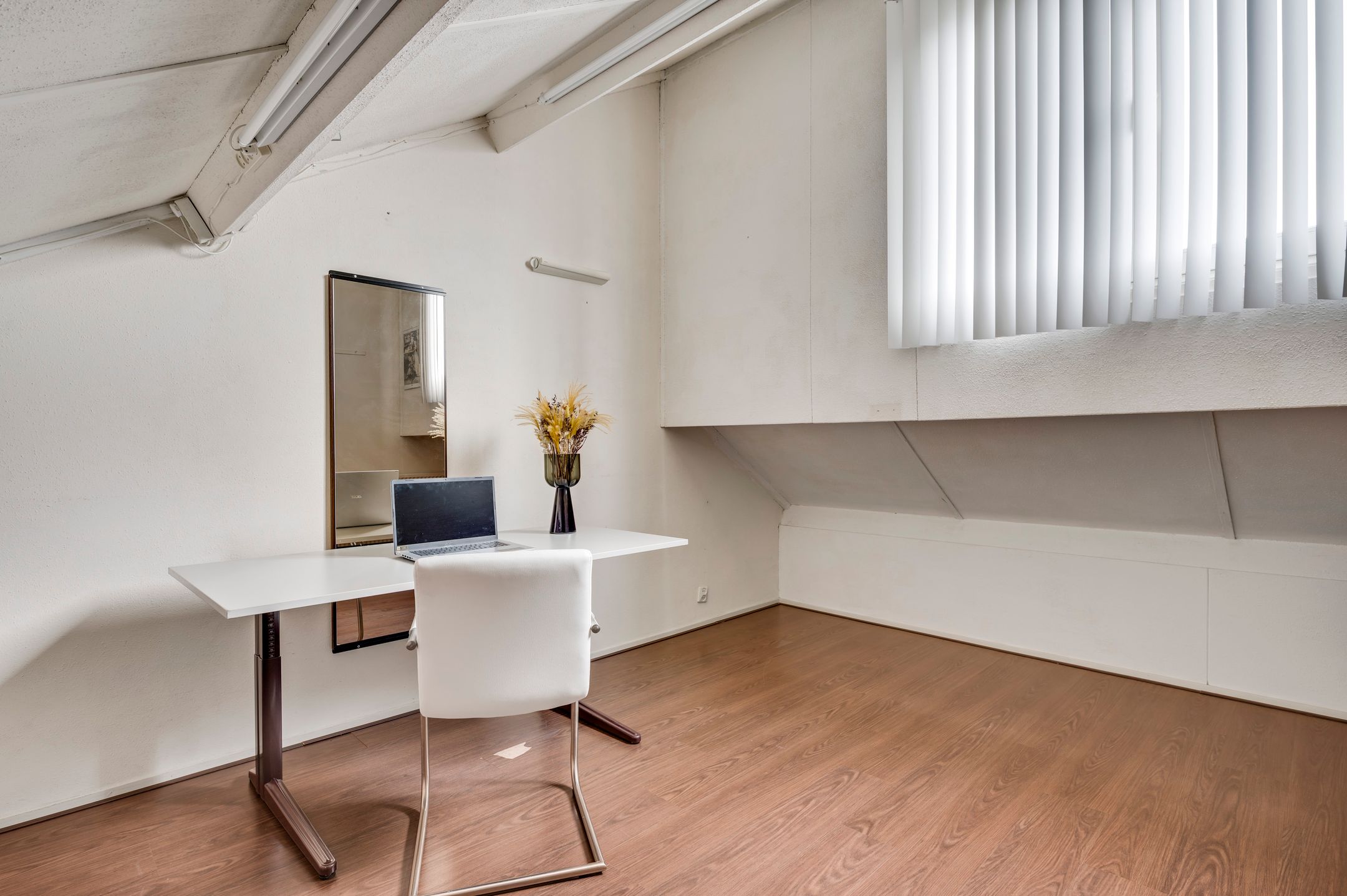 Foto 30 van Brunellastraat 14