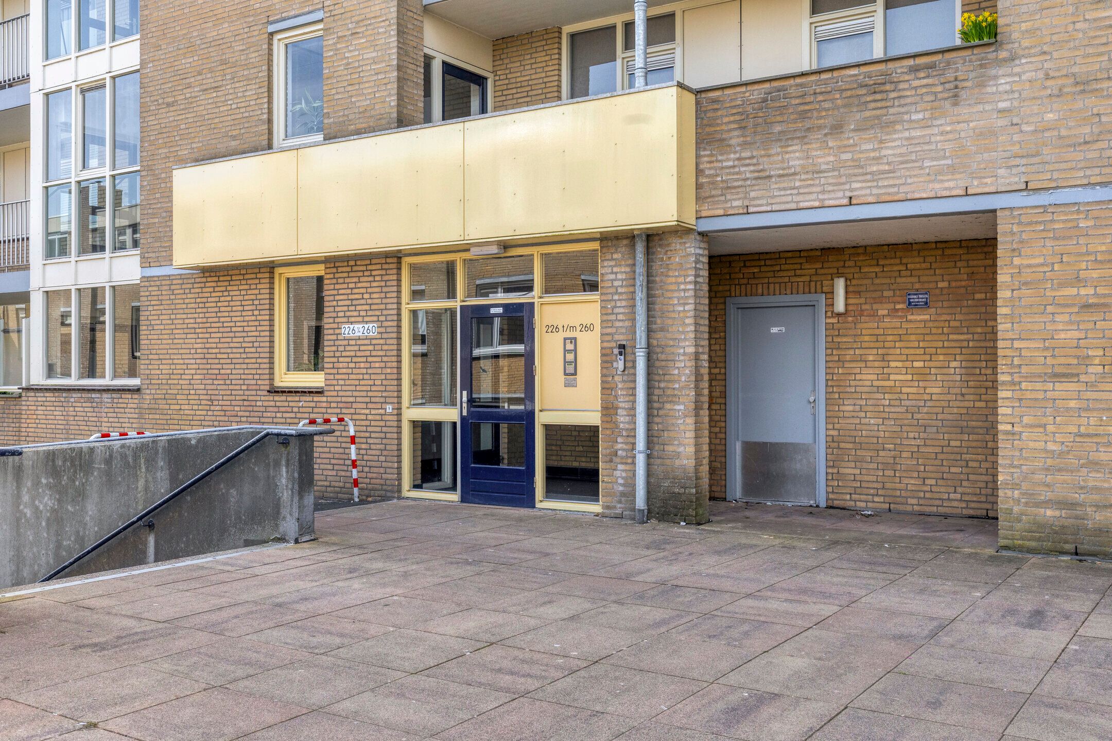 Foto 6 van Henry Moorepassage 232