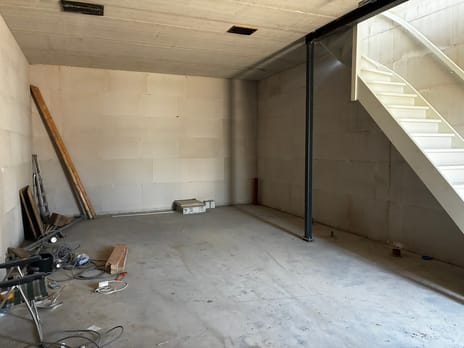 View photos