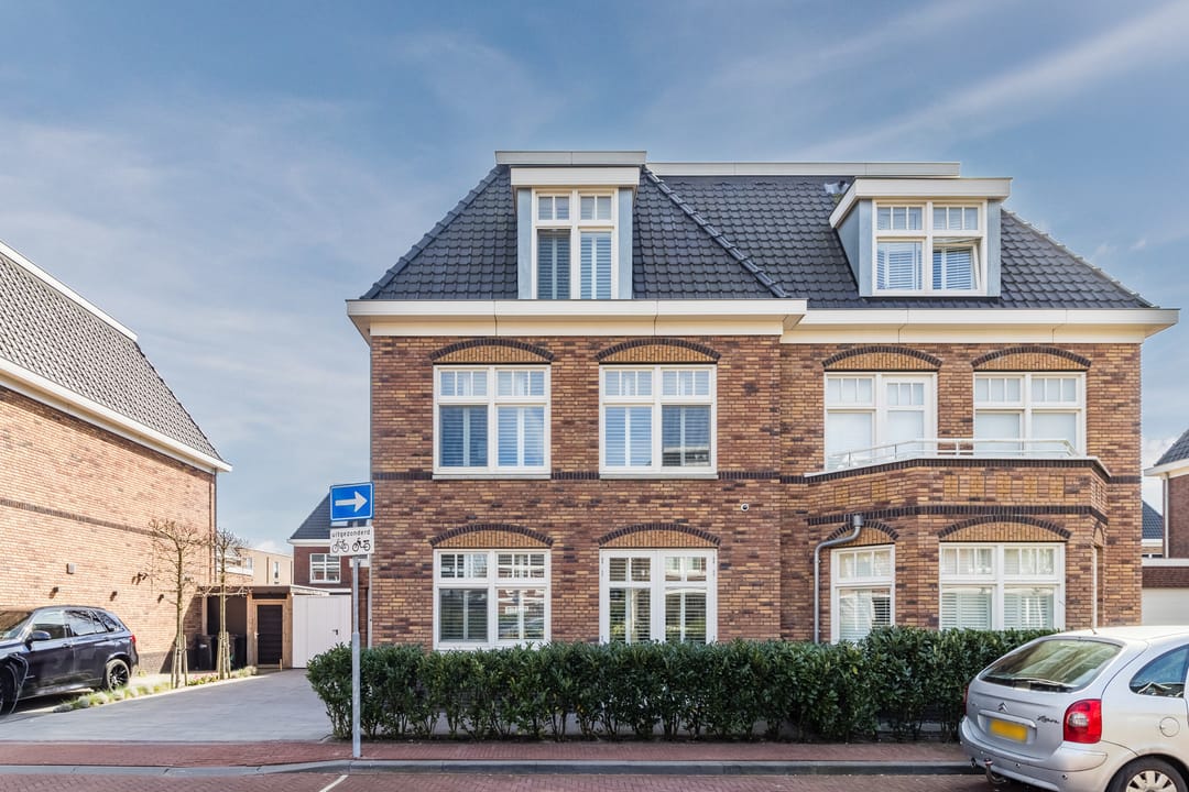 Foto 2 van George Seferislaan 9