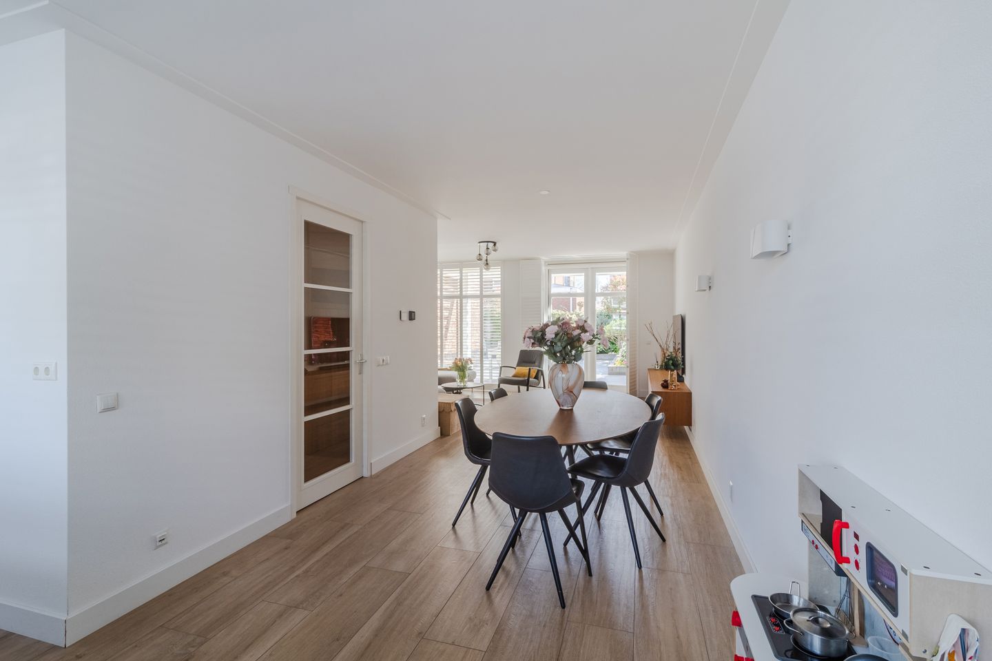 Foto 14 van George Seferislaan 9