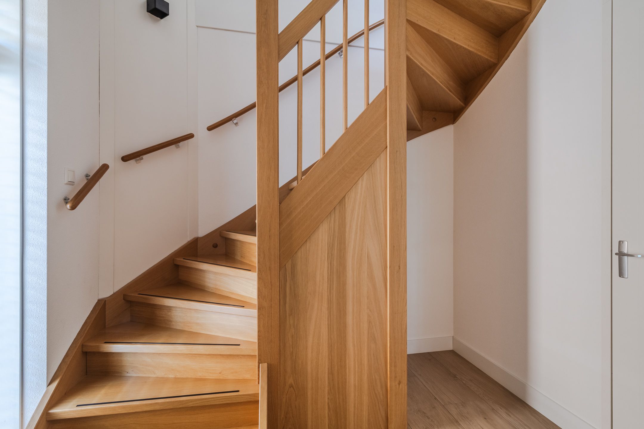 Foto 24 van George Seferislaan 9