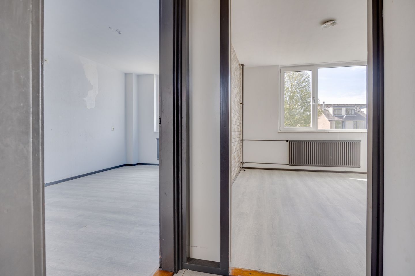 Photo 20 of Van Oldenbarneveltstraat 46