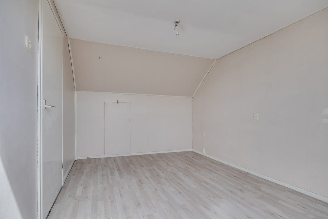 Photo 31 of Van Oldenbarneveltstraat 46