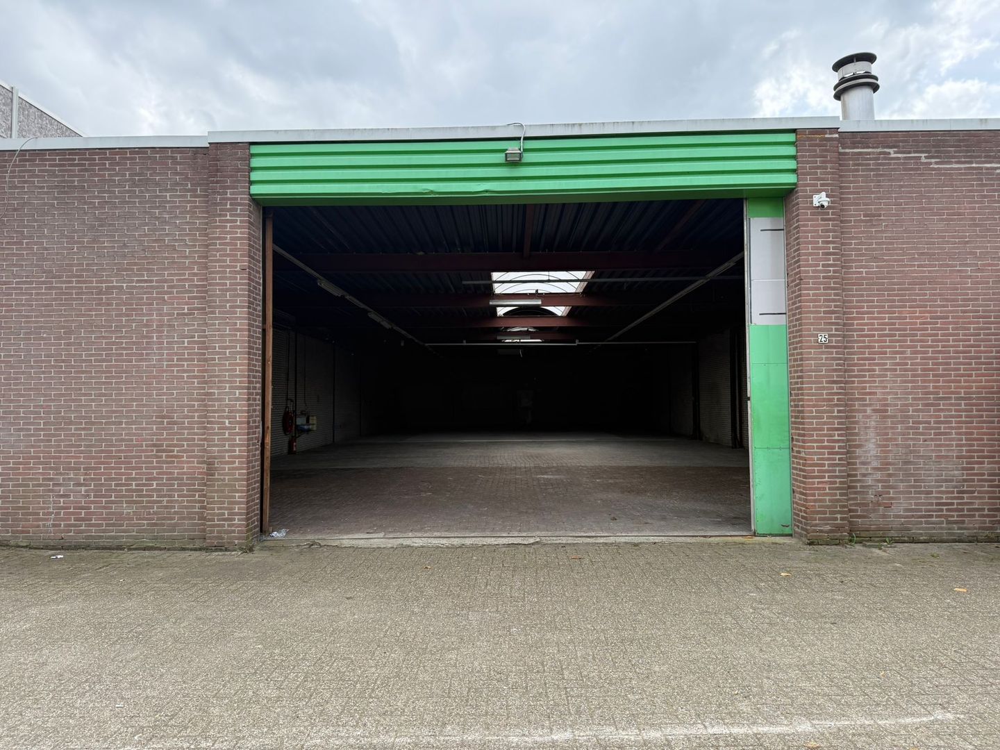 View photo 3 of Zoete Inval 25-A