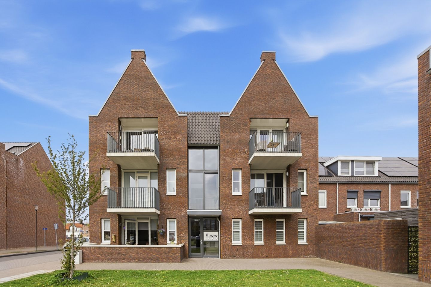 Foto 5 van Burchtplein 5