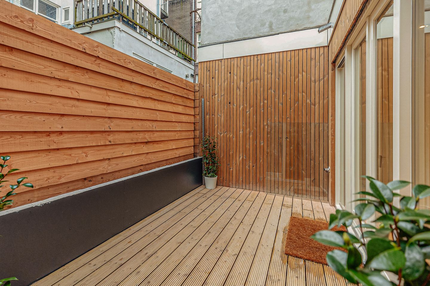 Foto 19 van Egelantiersstraat 105-A