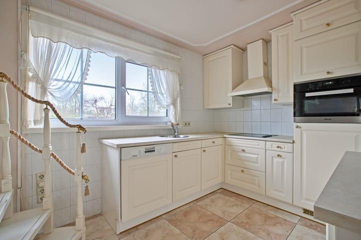 Vrijstaande woning te koop: Achterbos 32R3, Vinkeveen