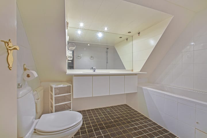 Vrijstaande woning te koop: Achterbos 32R3, Vinkeveen
