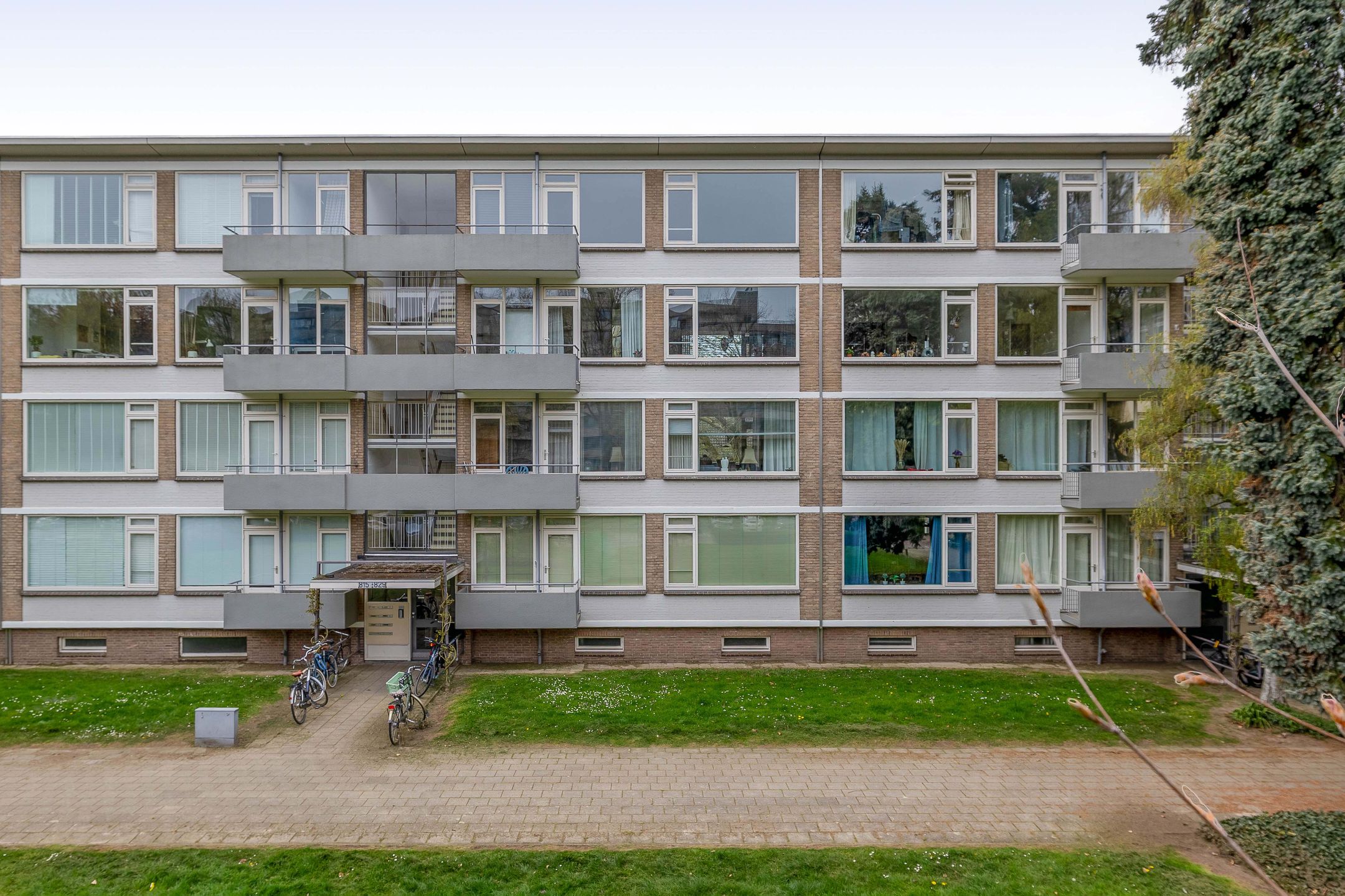 Foto 6 van Veldmaarschalk Montgomerylaan 825