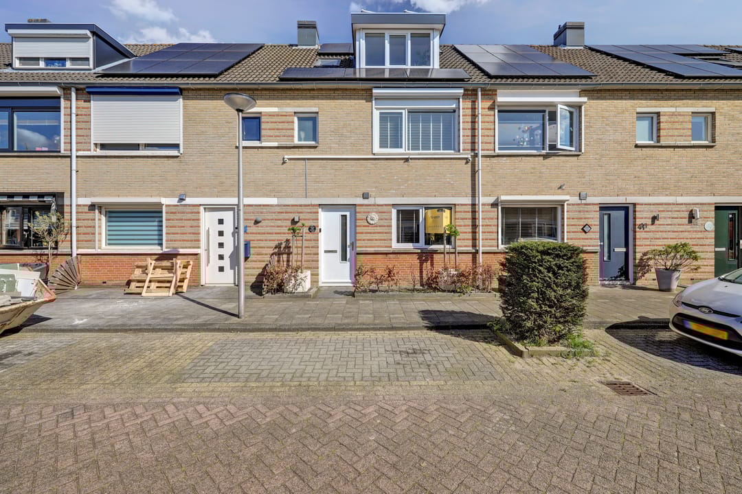 Foto 1 van Marie van Zeggelenstraat 39