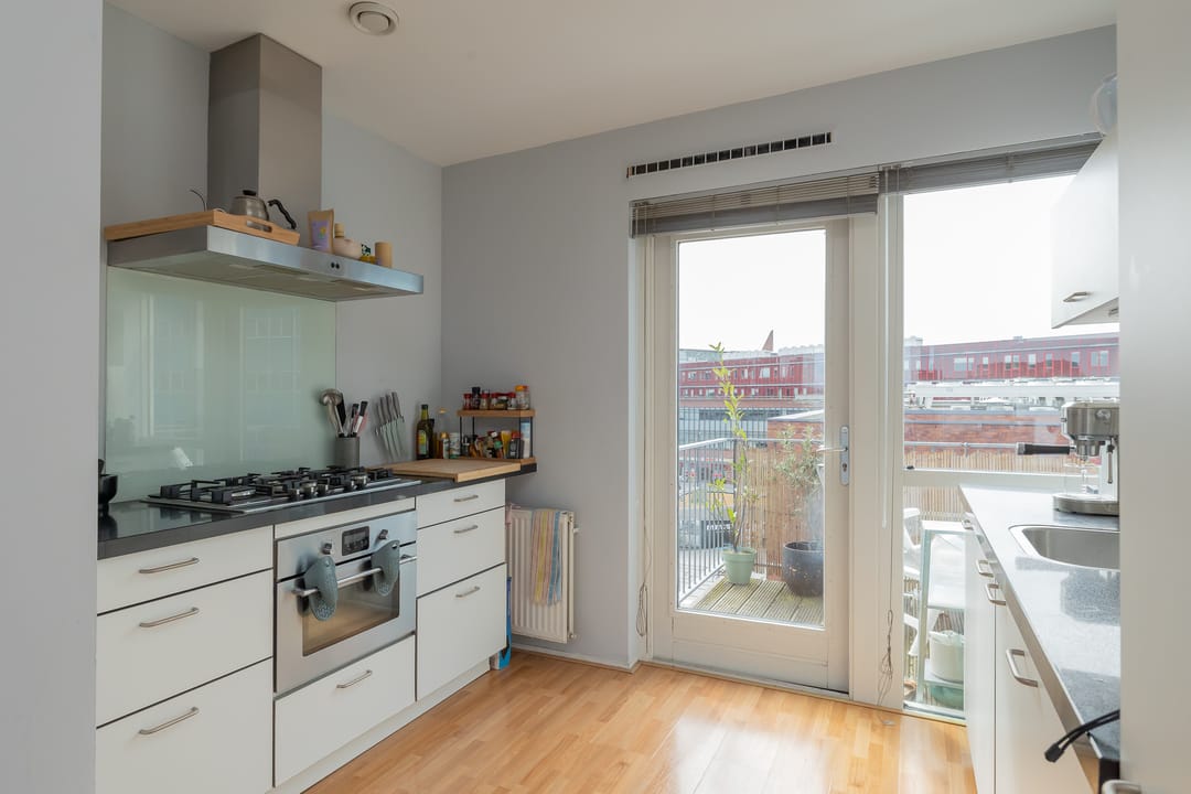 Foto 2 van Leeuwendalersweg 15-G