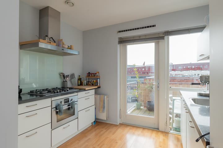 Foto 2 van Leeuwendalersweg 15-G