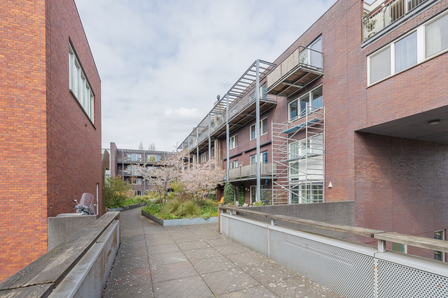 Foto 20 van Leeuwendalersweg 15-G