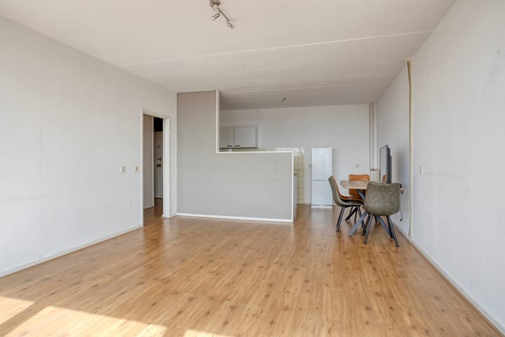 Photo 3 of Heutinkstraat 31