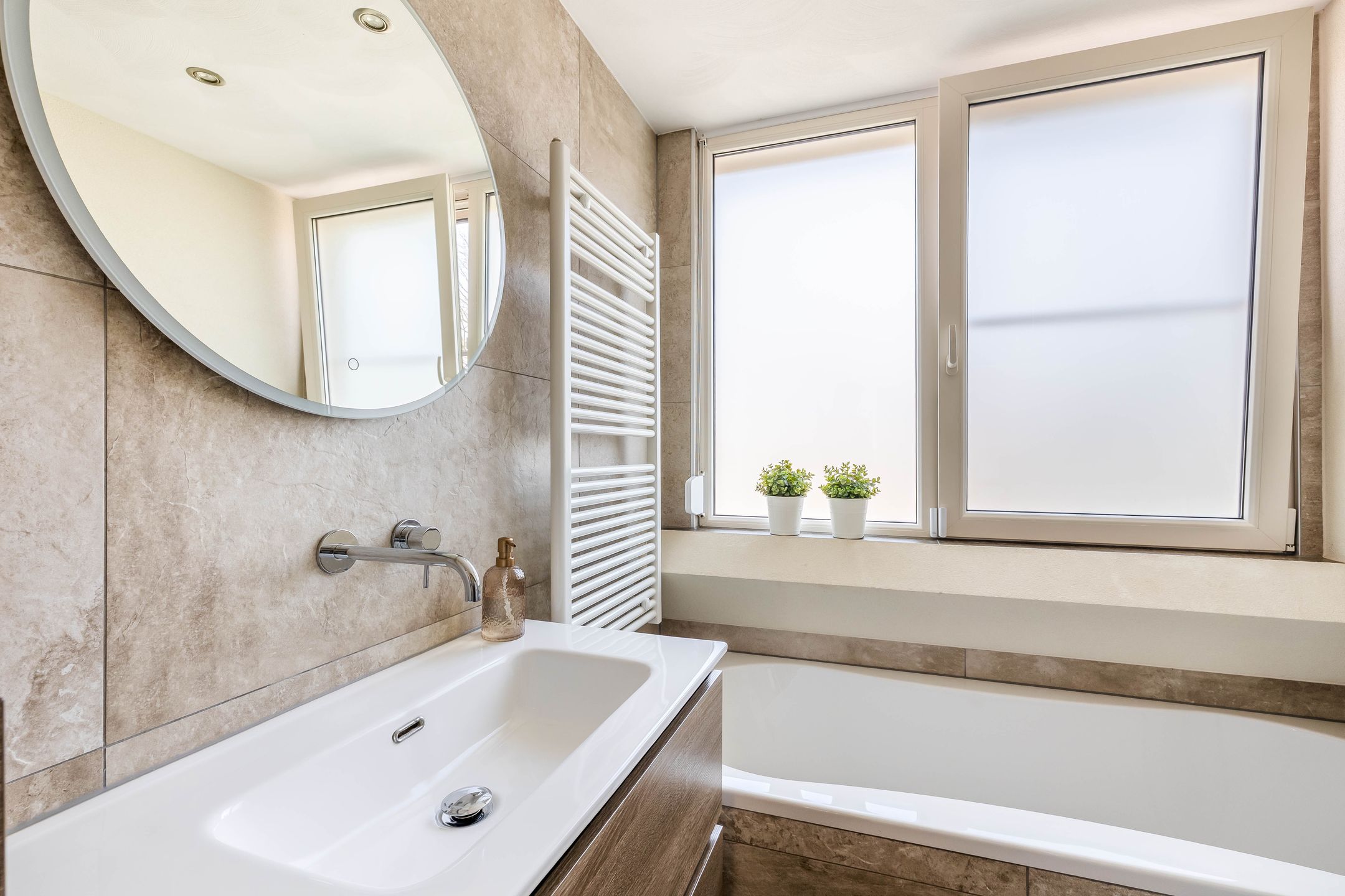 Foto 42 van Reggestraat 13