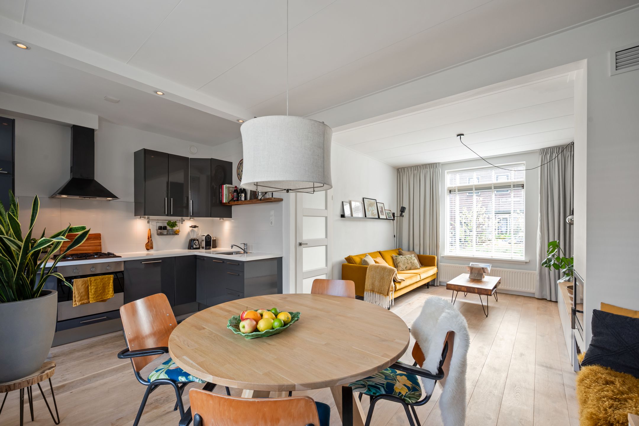 Photo 12 of Benkoelenstraat 3