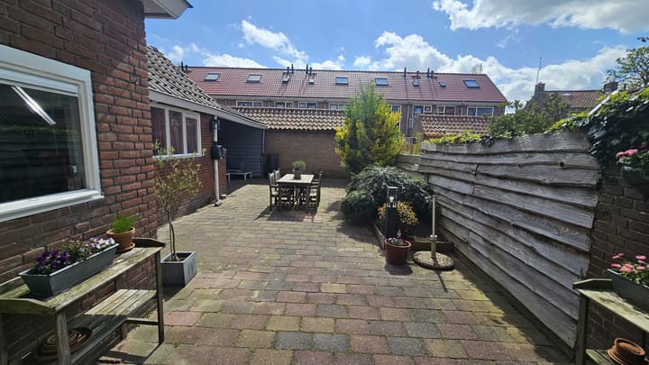 Photo 3 of Teunis Slagterstraat 4