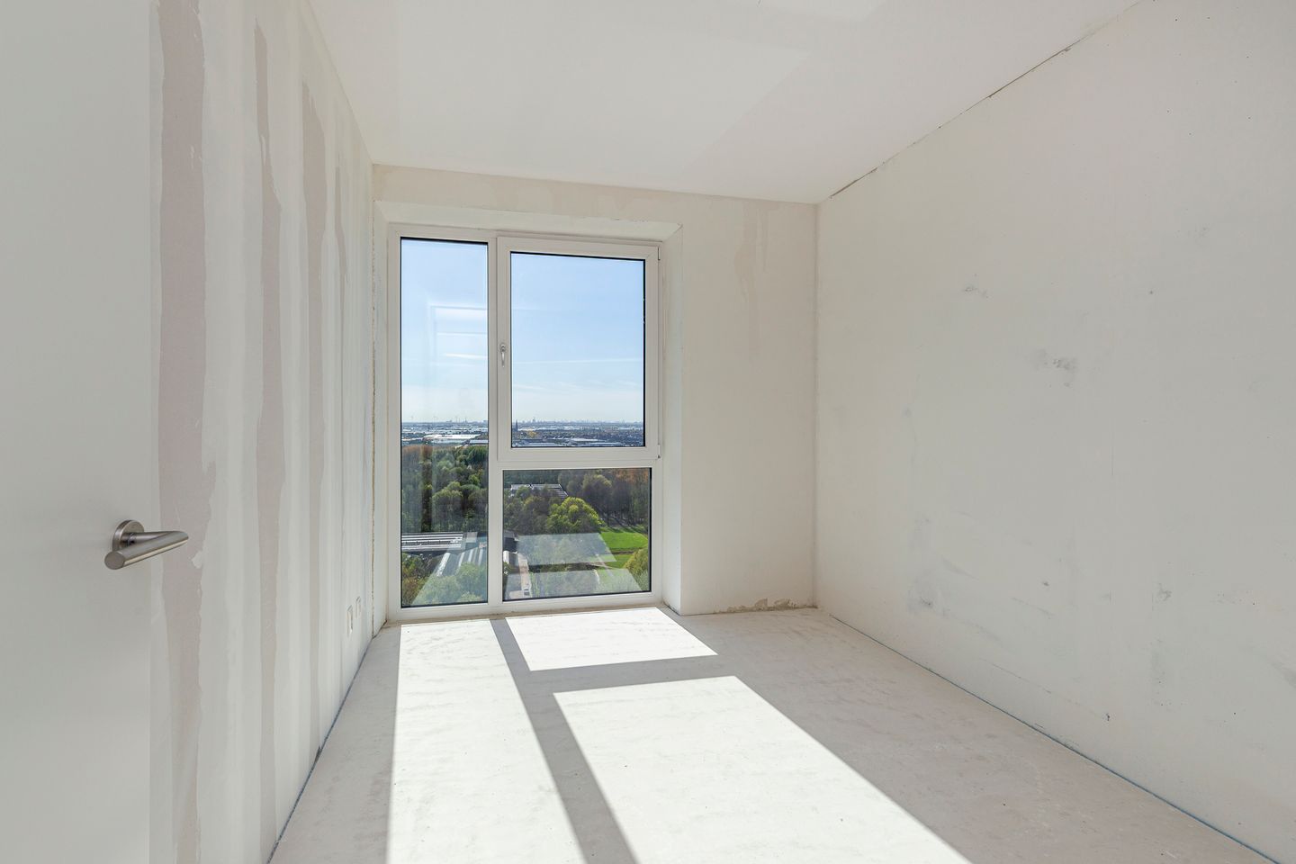 Panoramic 20th Floor Apartment with Sea, City and Dune Views — 19