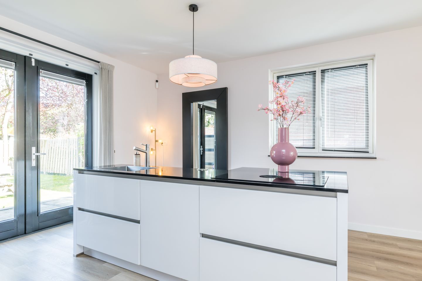 Foto 10 van Demstraat 78-B