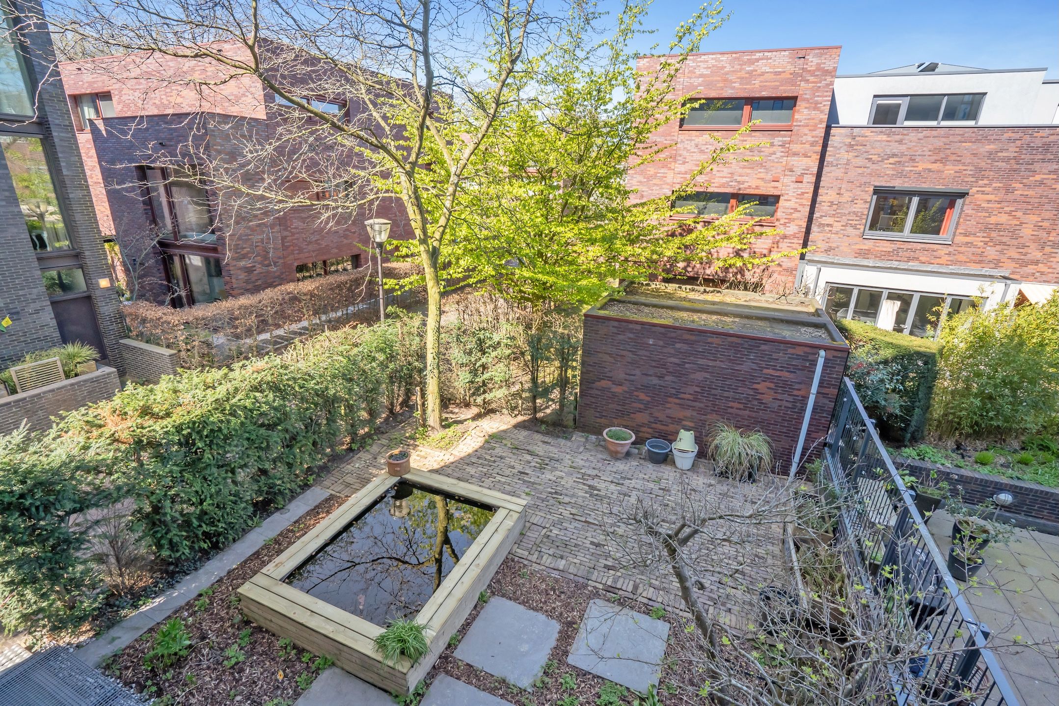Spacious maisonette with garden and parking in Delft center — 27