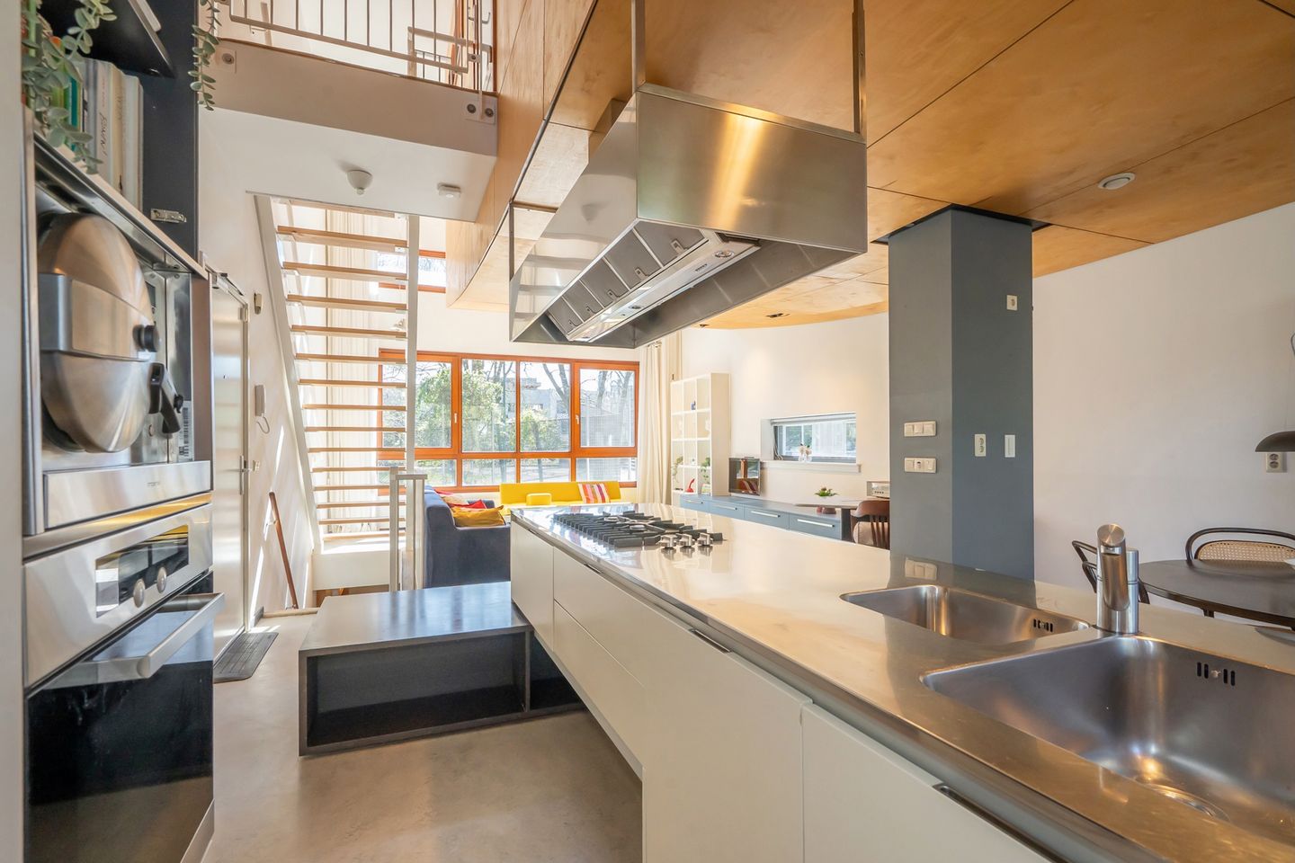 Spacious maisonette with garden and parking in Delft center — 14