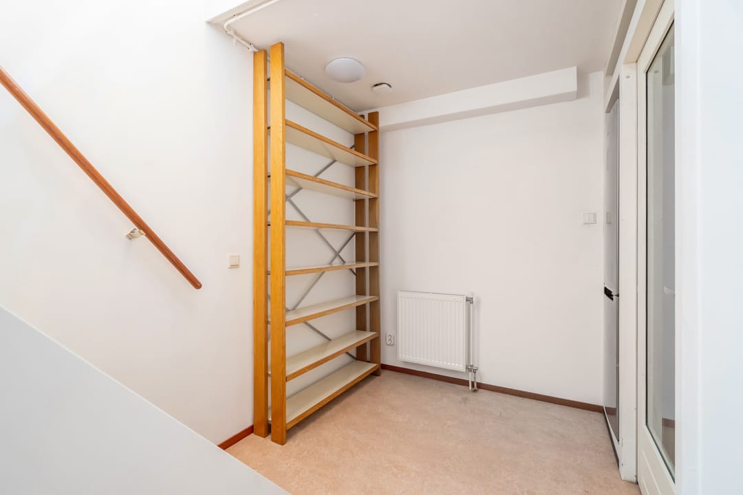 Spacious maisonette with garden and parking in Delft center — 32