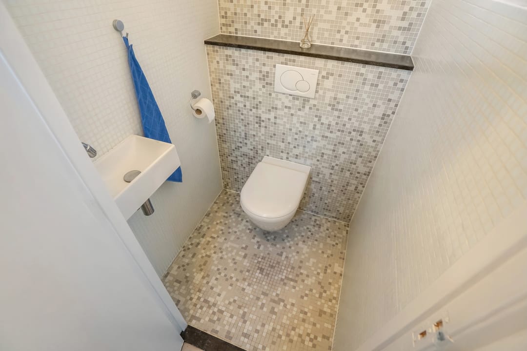 Spacious maisonette with garden and parking in Delft center — 17