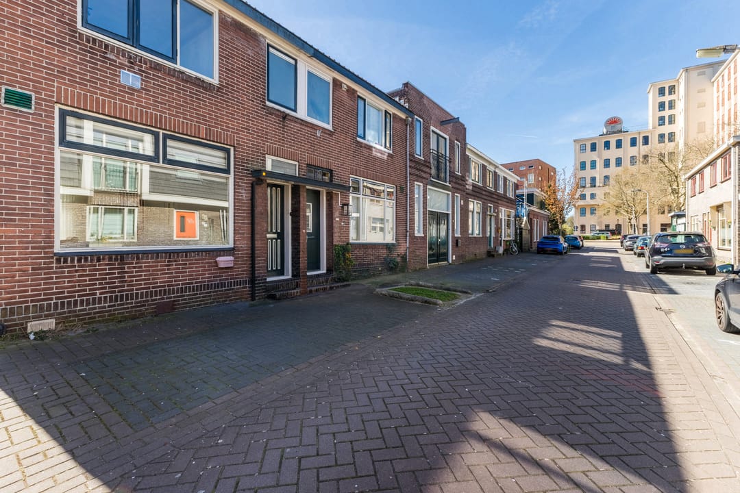 Photo 8 of Jan Bouwmeesterstraat 12-B