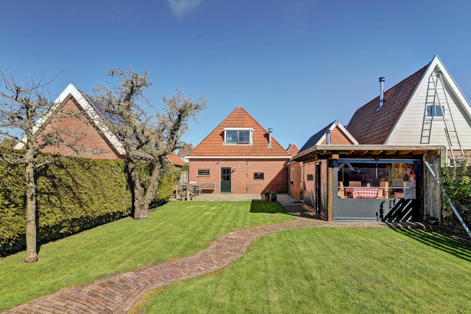 Photo 36 of Altoenaestraat 19