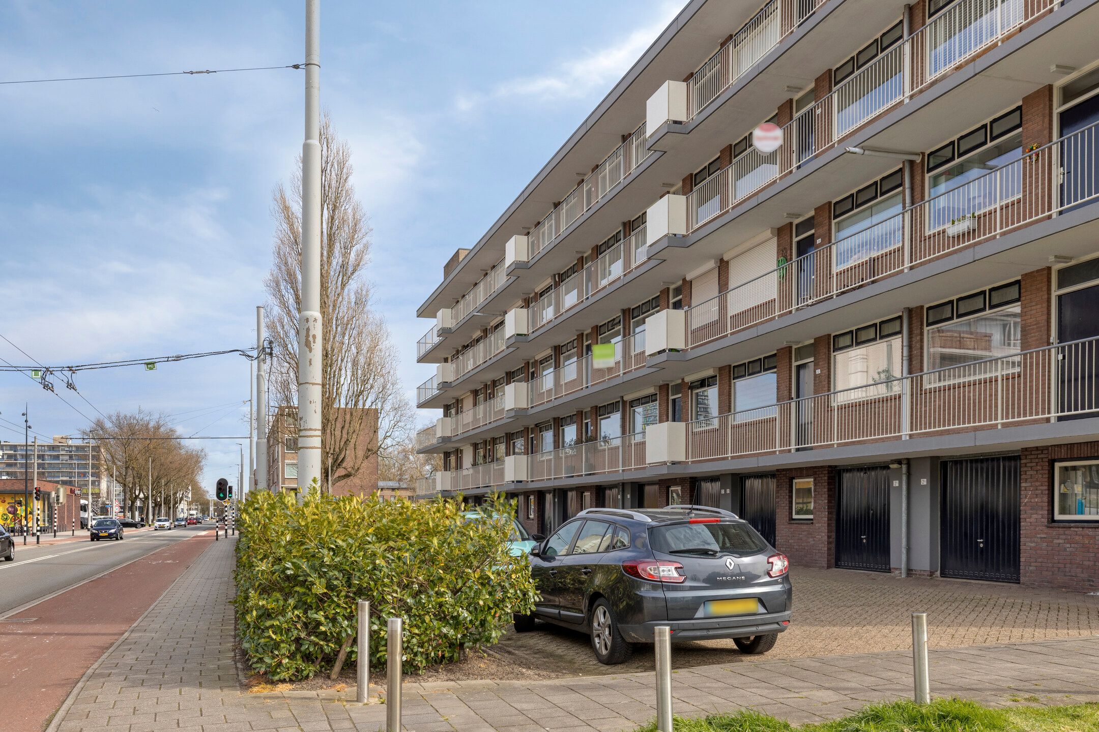 Photo 6 of Van Borselenstraat 38