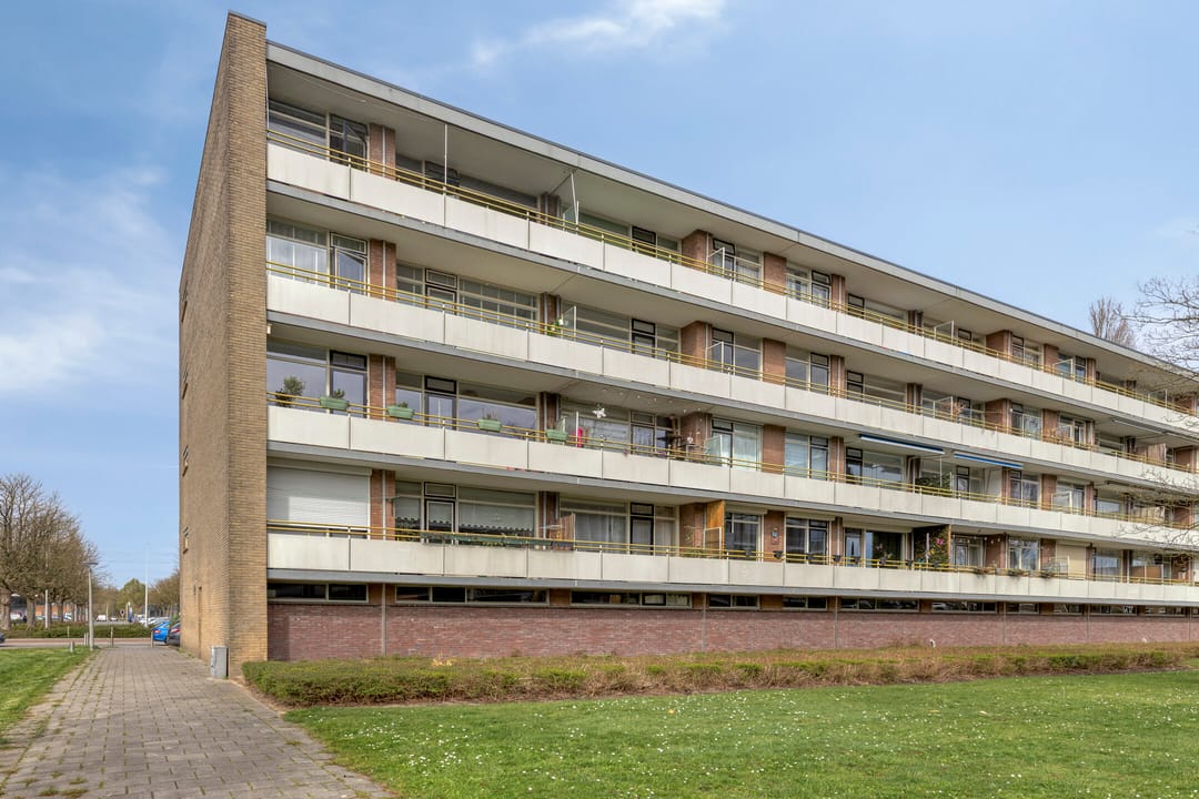 Photo 28 of Van Borselenstraat 38