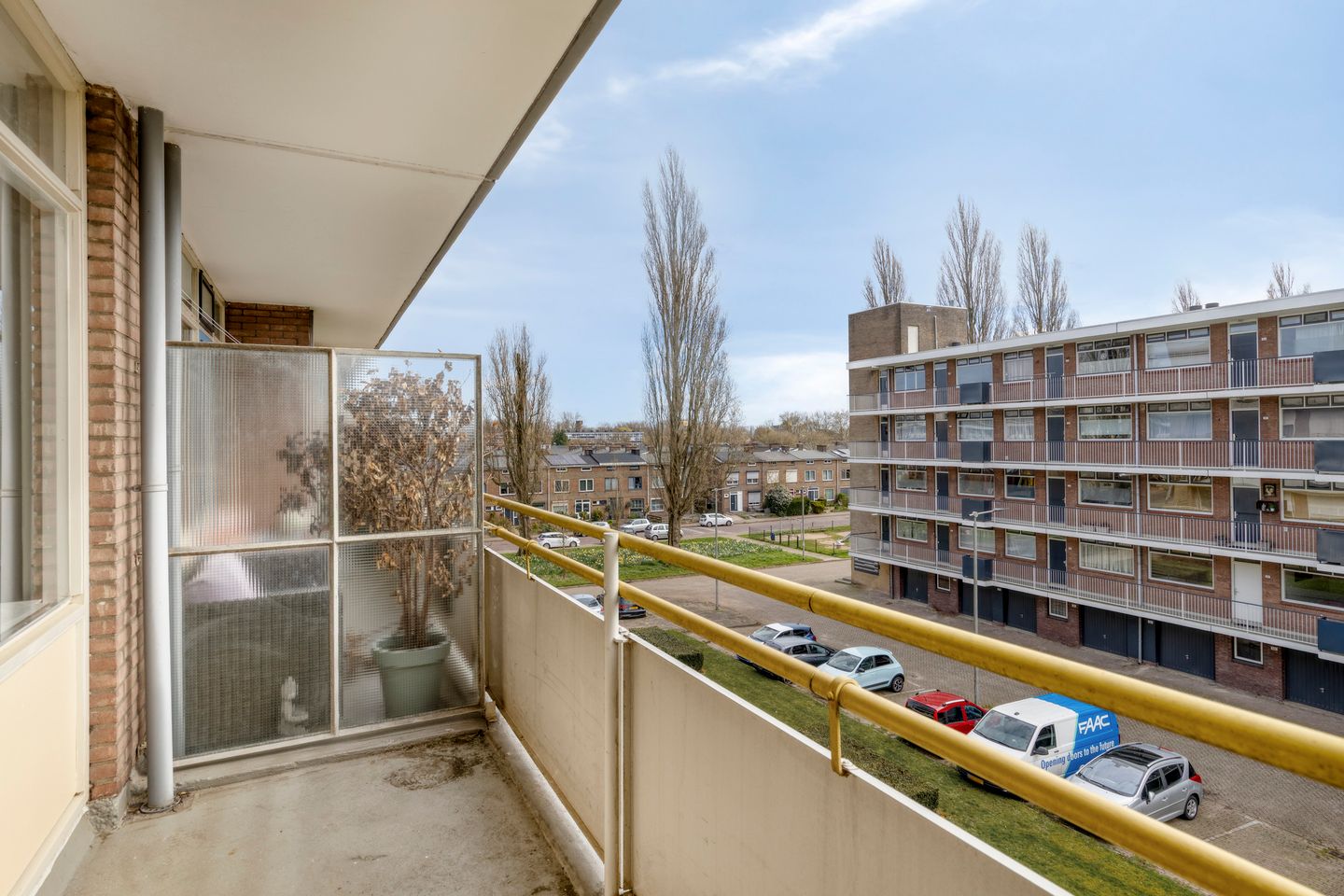 Photo 25 of Van Borselenstraat 38