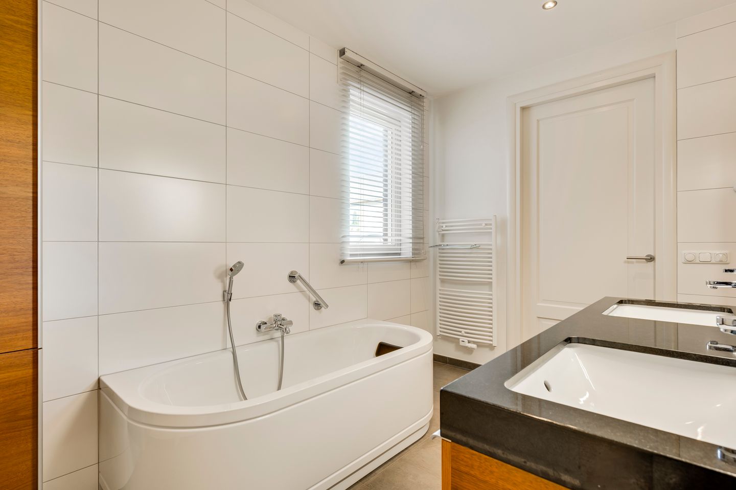 Foto 40 van Cornelia Katzstraat 4