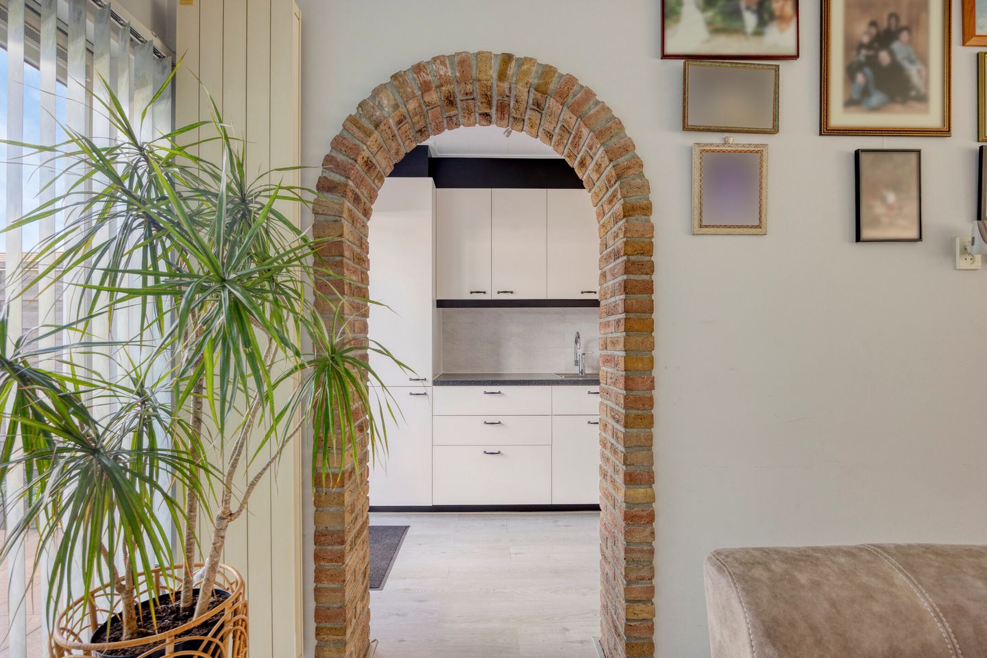 Photo 10 of Mr. Thorbeckestraat 32