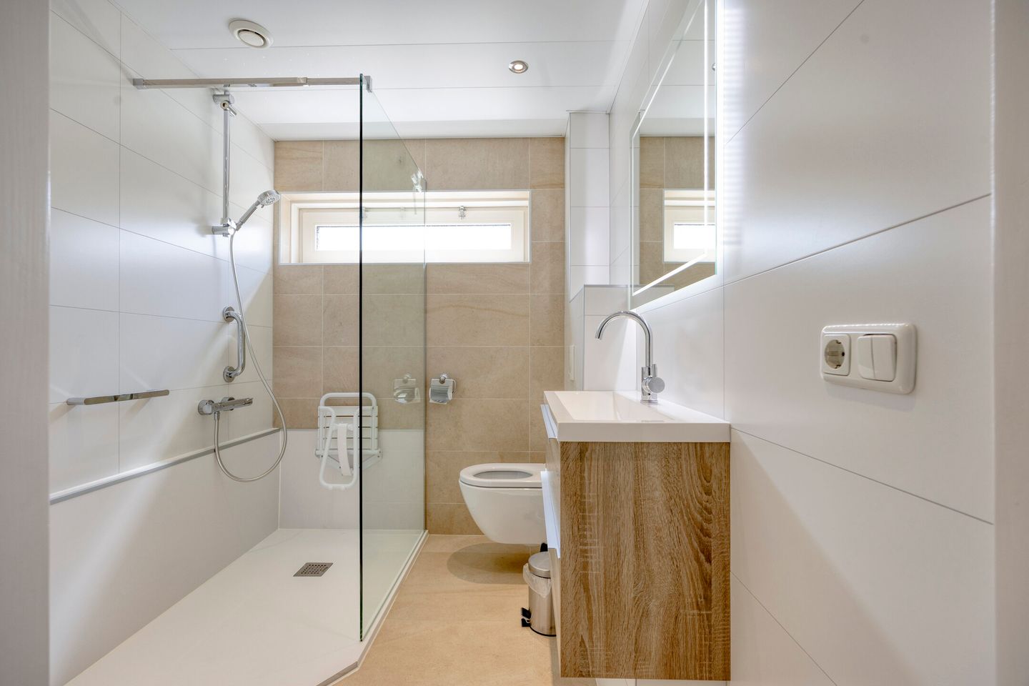 Photo 19 of Mr. Thorbeckestraat 32