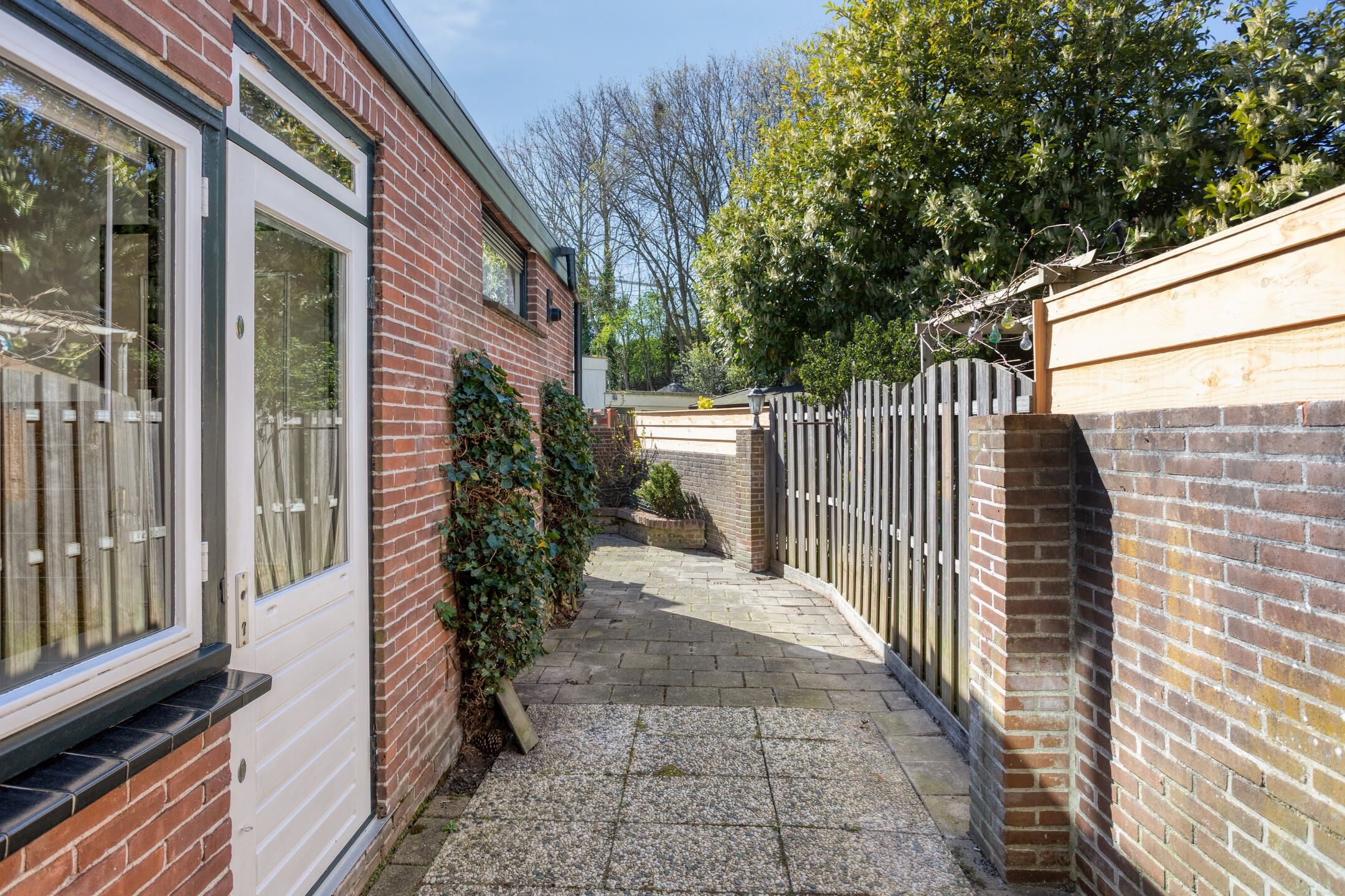 Photo 12 of Reitzstraat 10