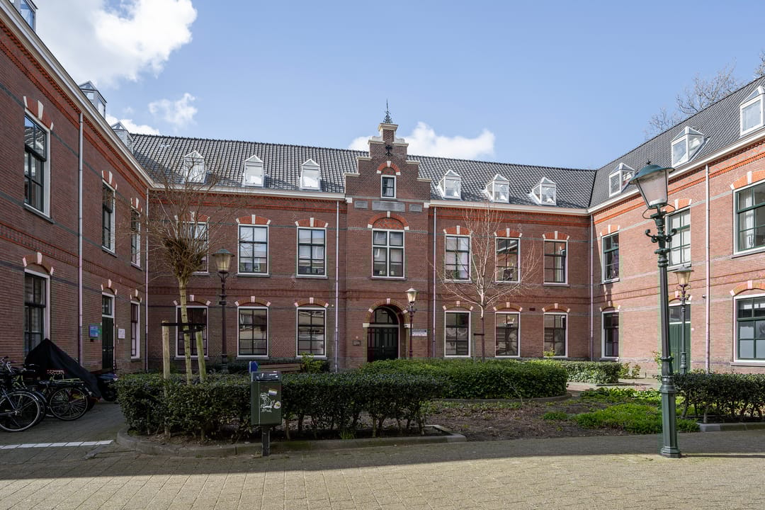 Foto 7 van Weeshuisplein 18