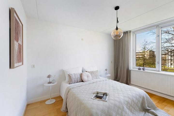 Foto 3 van Giessenplein 48