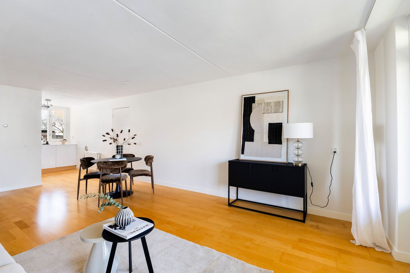 Foto 14 van Giessenplein 48