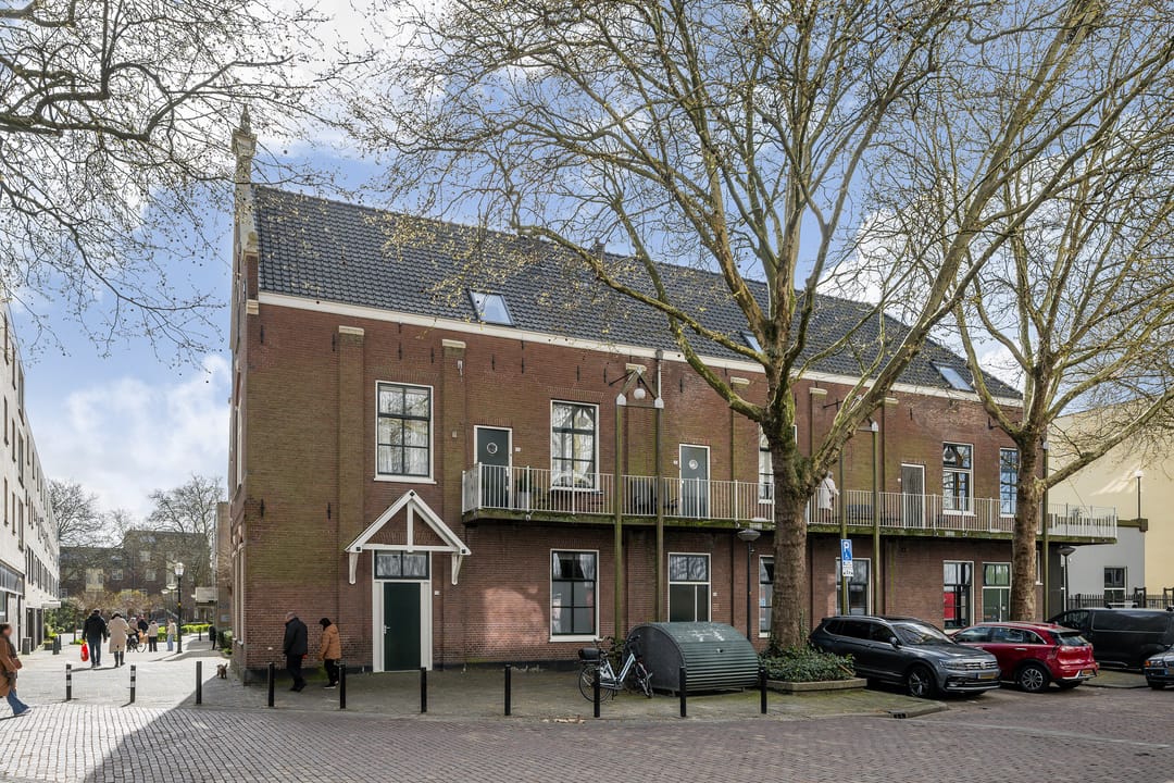 Foto 38 van Weeshuisplein 18