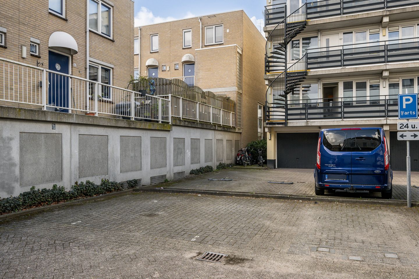 Foto 34 van Weeshuisplein 18