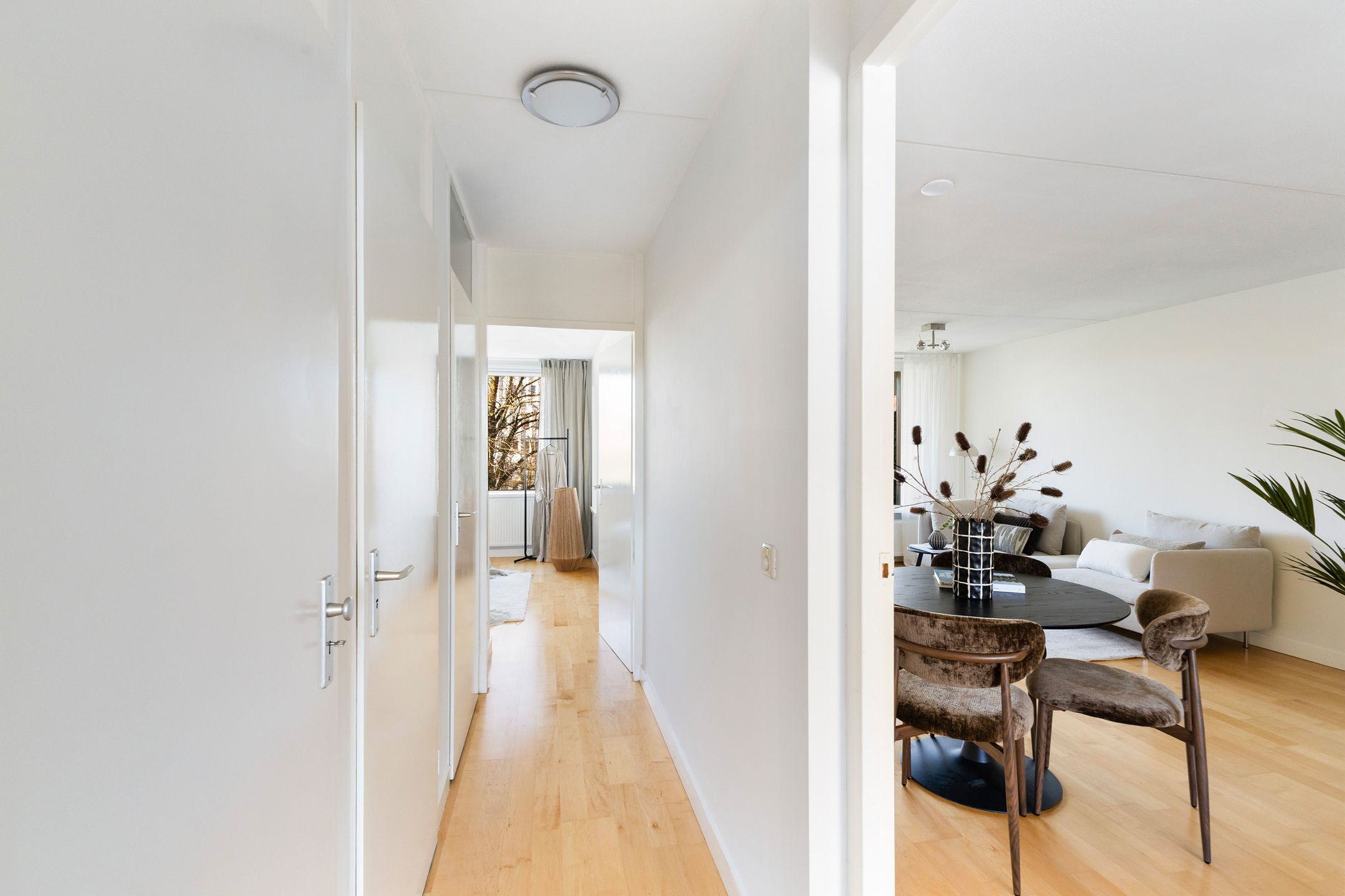 Foto 24 van Giessenplein 48