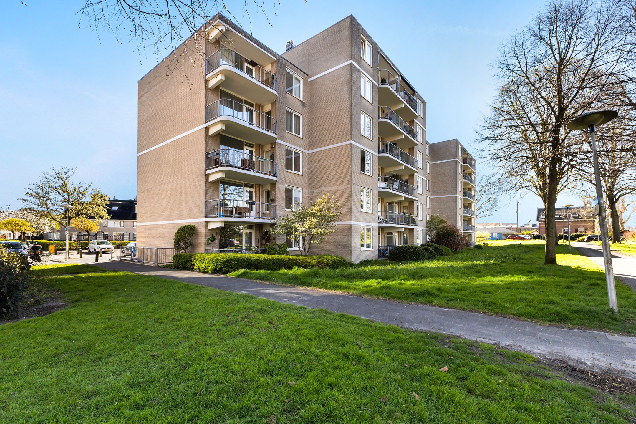 Foto 36 van Giessenplein 48