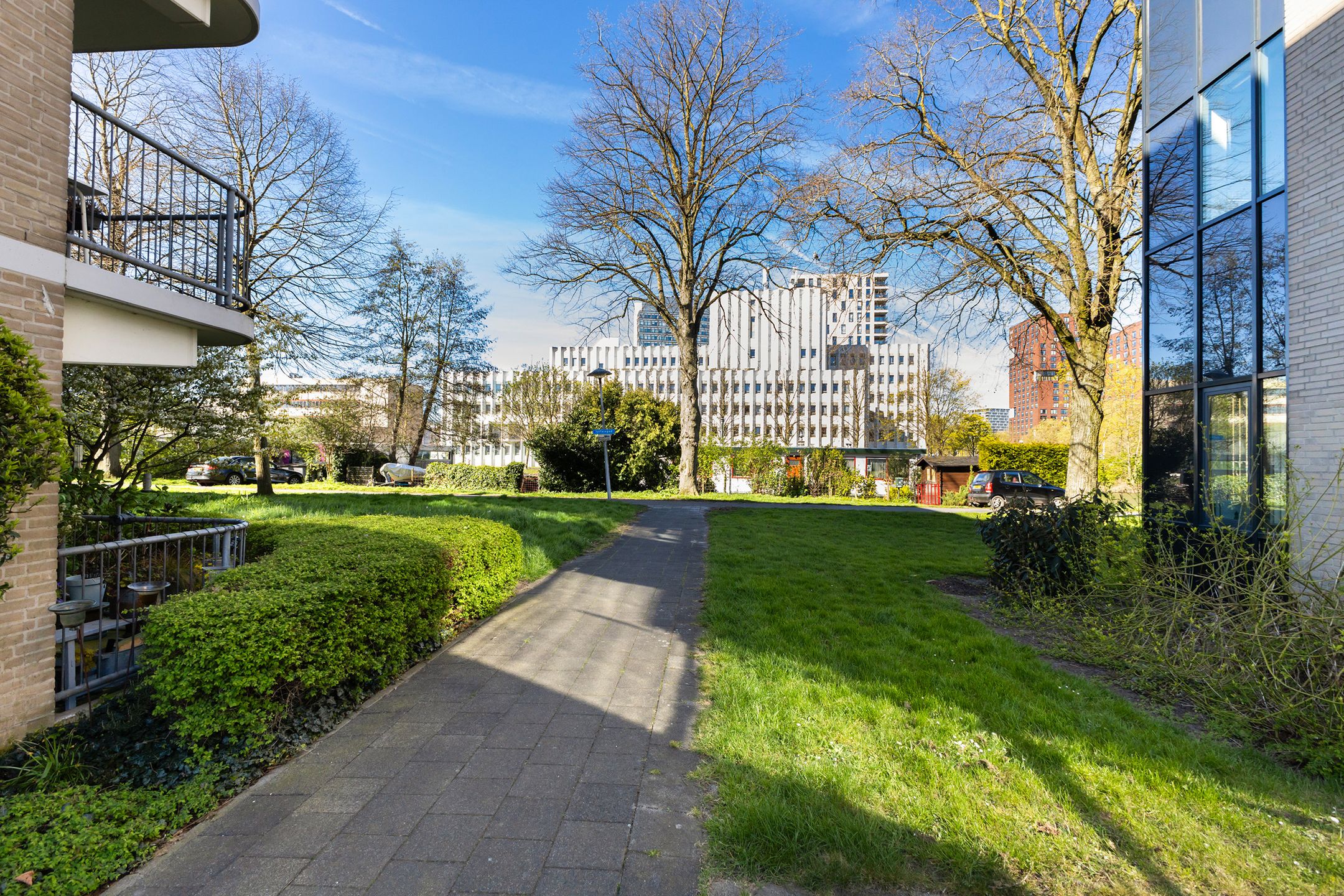 Foto 39 van Giessenplein 48