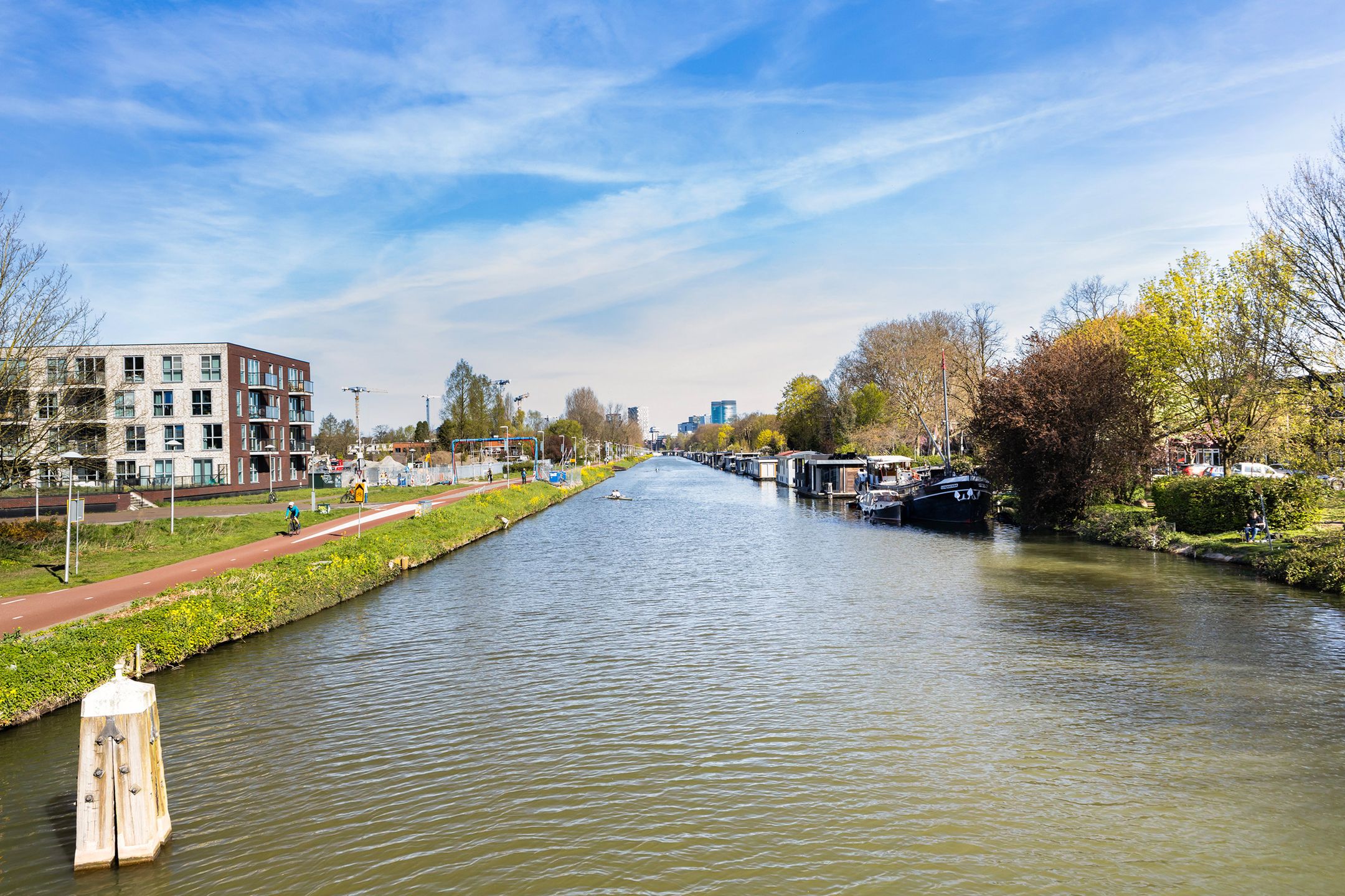 Foto 42 van Giessenplein 48